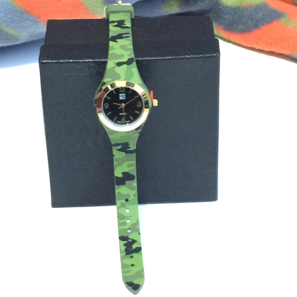 ⌚️Green army fatigue watch