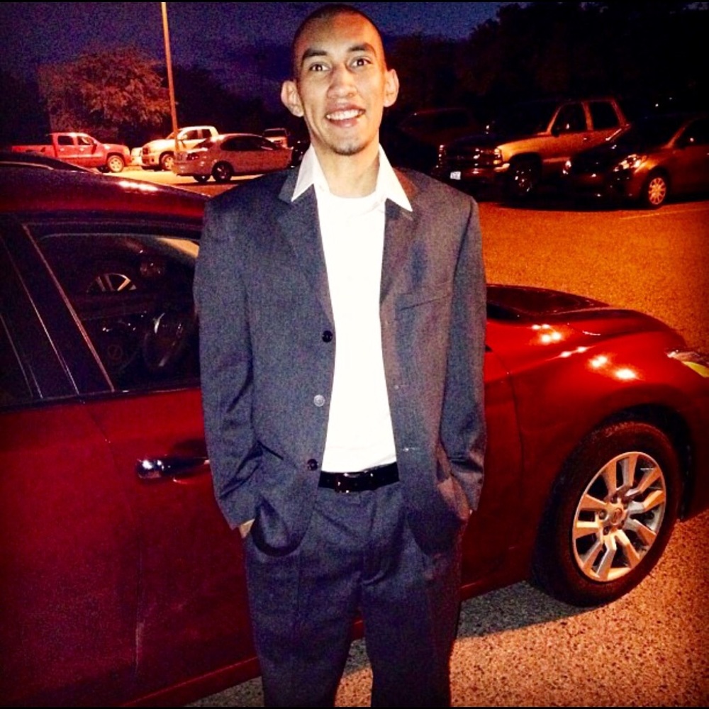 Meet your Posher, Adam