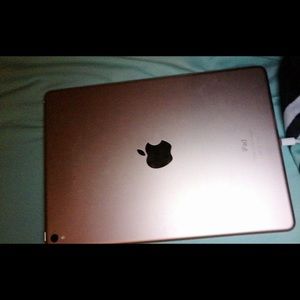 iPad Pro 9.7inch wifi only 32 GB