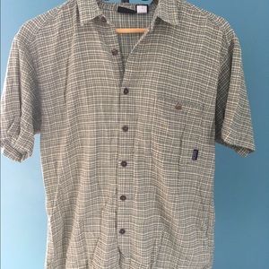 Men's Patagonia button up shirt