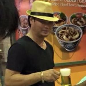 Meet your Posher, Dara