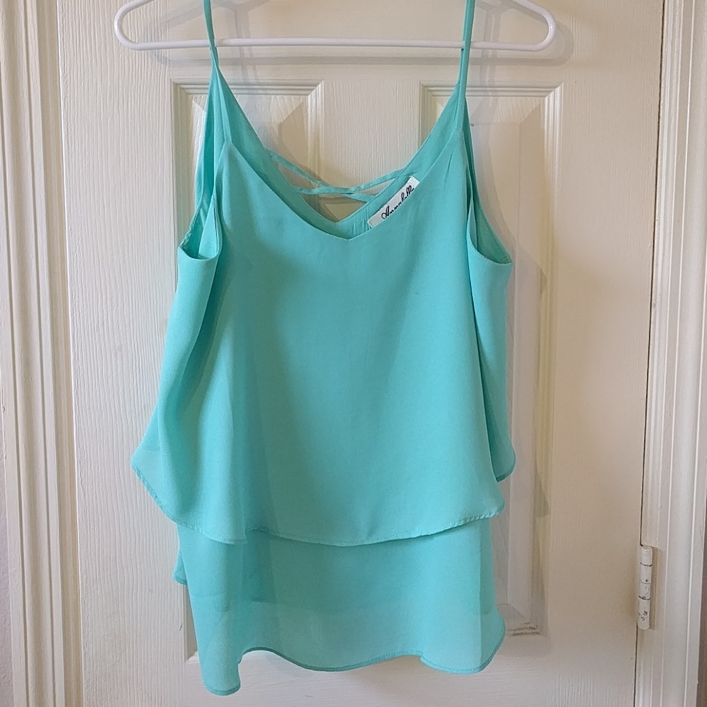 Tiered tank top blouse