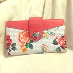 Super Cute Floral Buxton Wallet