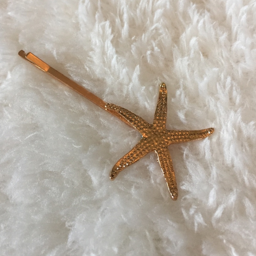 Gold starfish hairpin NEW