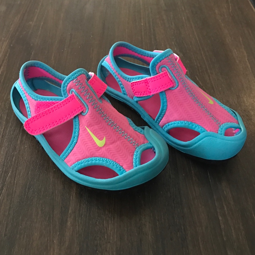 Nike Sunray Protect