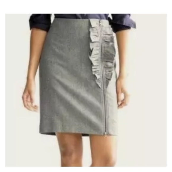 Banana Republic Gray Wool Ruffle Front Zip Skirt 2 - Picture 2 of 3
