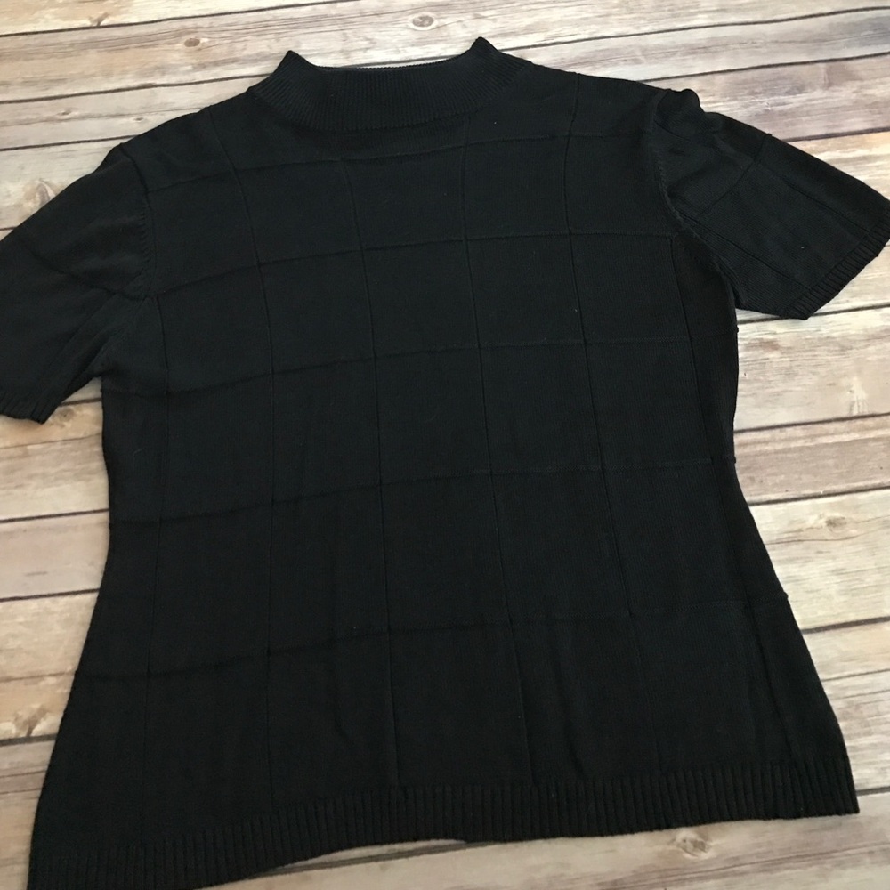 Closing shop 🚫 Cable and Gauge Silk Top