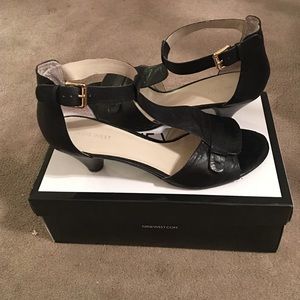 Size 10, soft leather short heel sandal