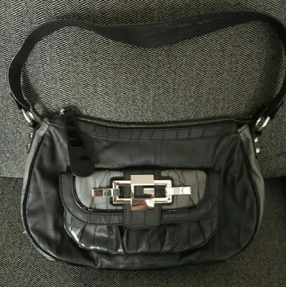 Black guess purse