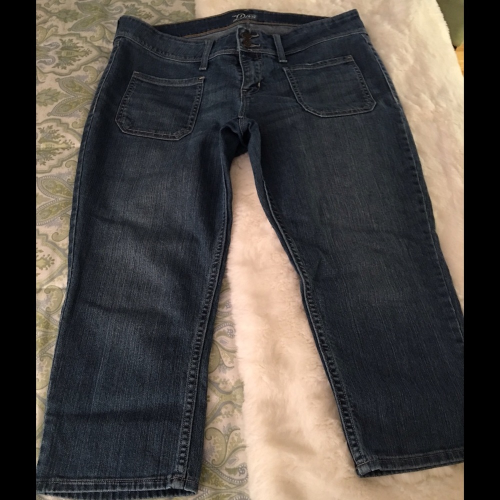 SOLD - Picture 2 of 4