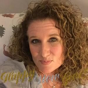 Meet your Posher, Tina