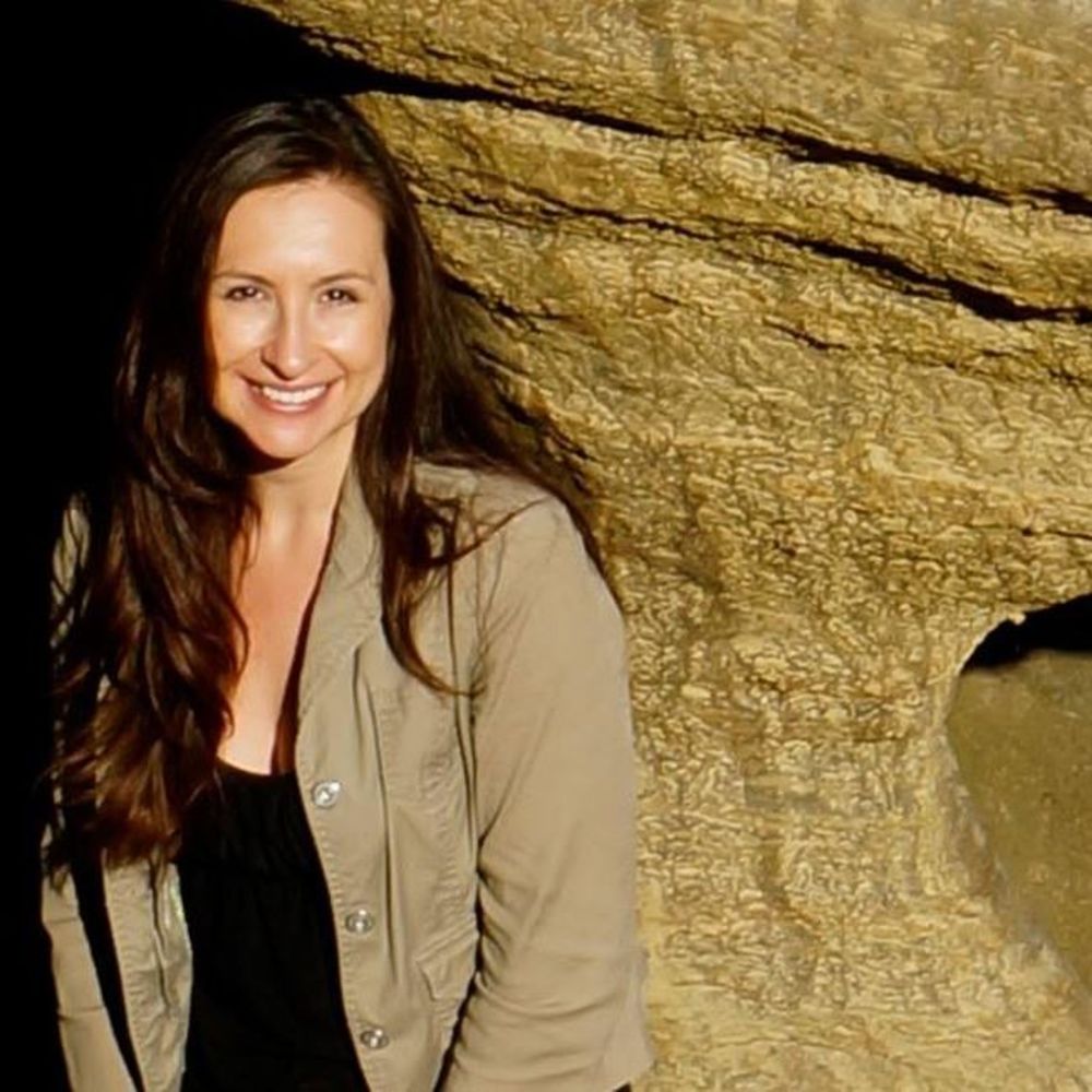 Meet your Posher, Denise