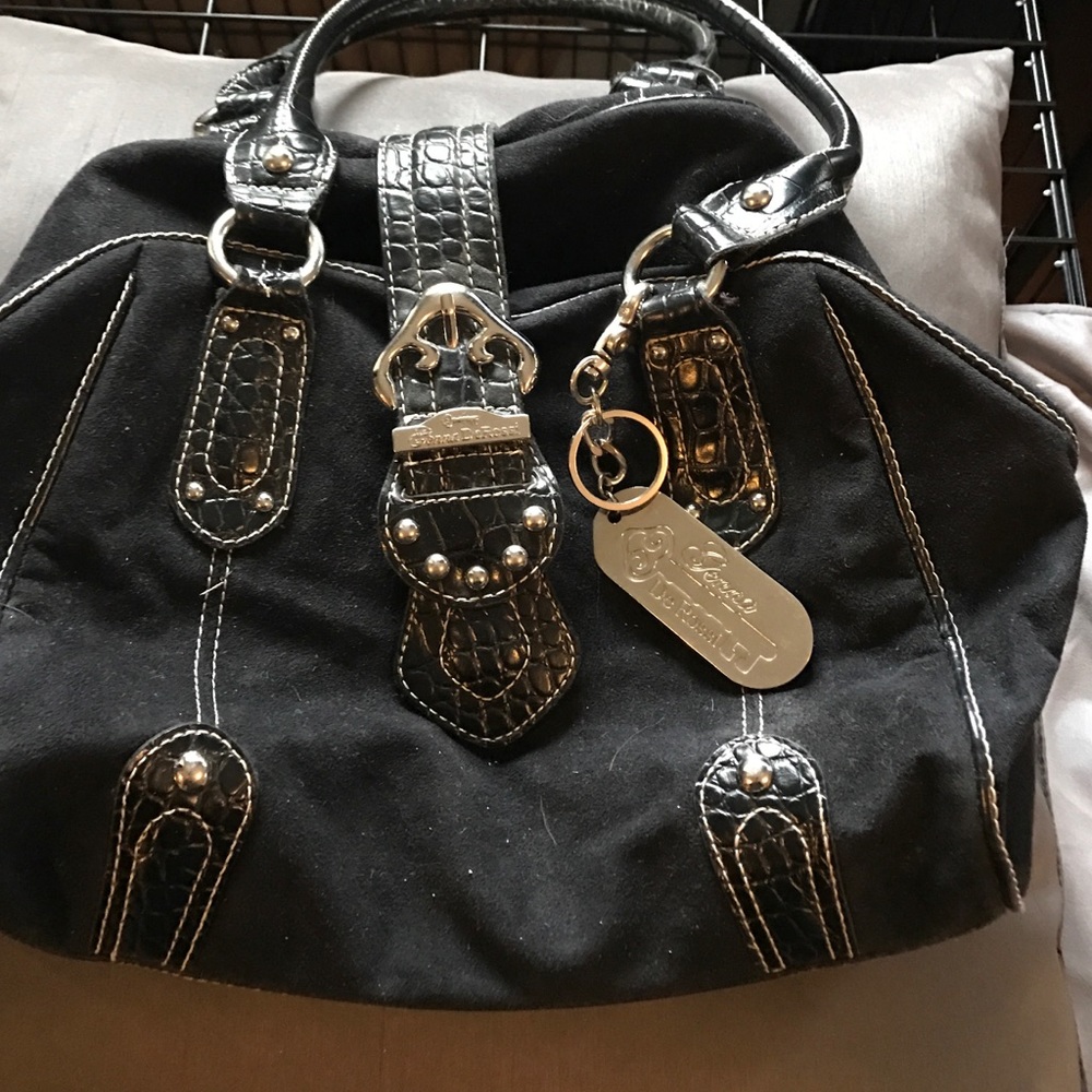 Black purse