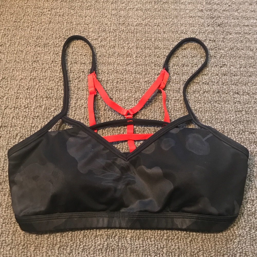 ‼️Lululemon Floral Design Sports Bra‼️
