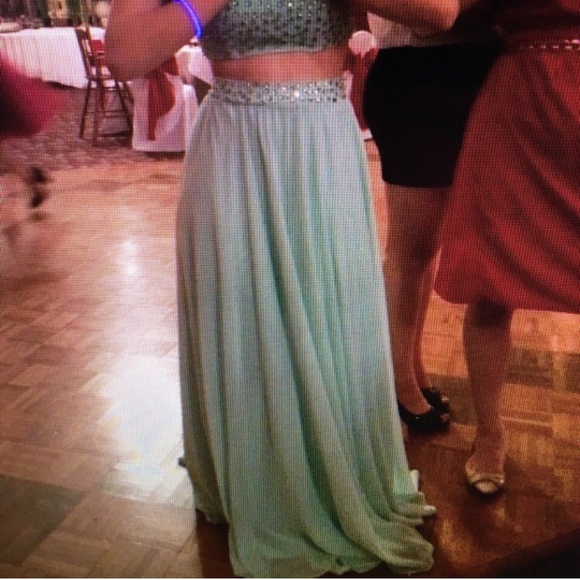 two piece mint prom dress - Picture 3 of 4