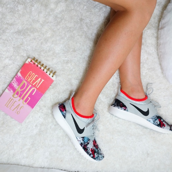 Nike Shoes - NWOT 👟 Nike N7 Juvenate Womens Running Shoes