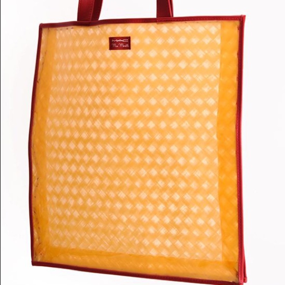 SALE! 💥RARE: MAC by 💥Mia Moretti💥Coachella bag!