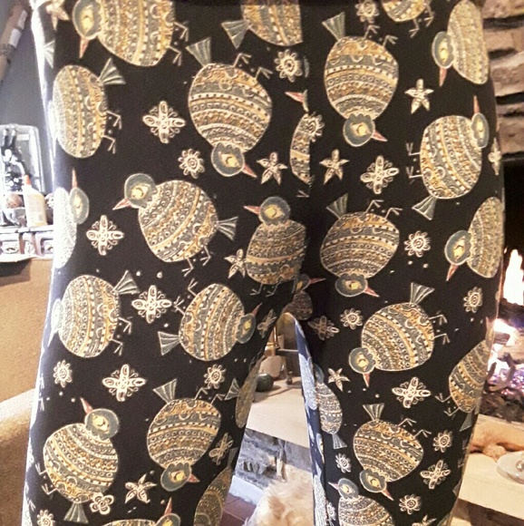 Lularoe Unicorn Rare birds - Picture 1 of 3