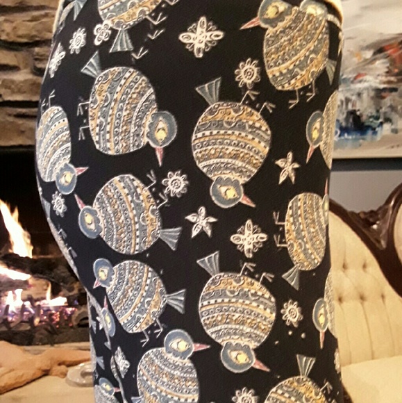 Lularoe Unicorn Rare birds - Picture 2 of 3