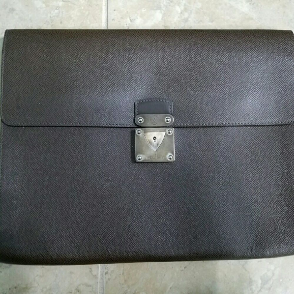 Louis Vuitton Brown Epi Leather Attache