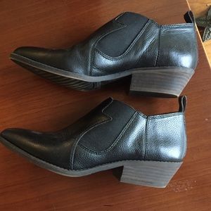 Lucky Brand Black Leather Booties