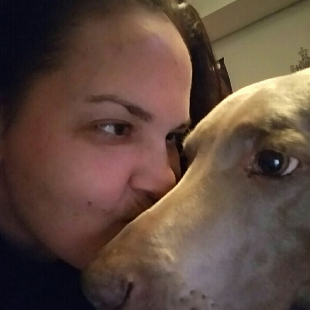 Meet your Posher, Suzanne