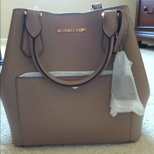 michael kors greenwich bag