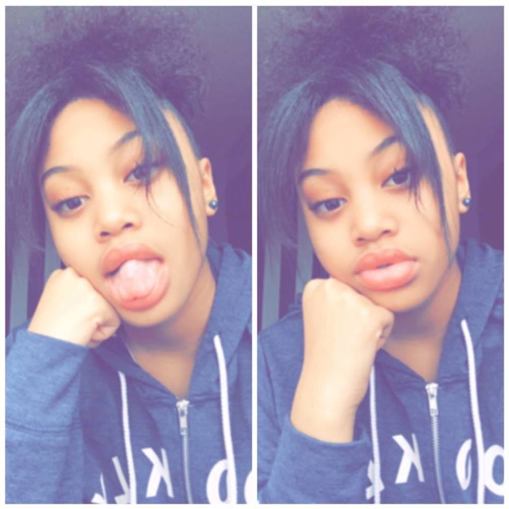 Meet your Posher, Nikayla