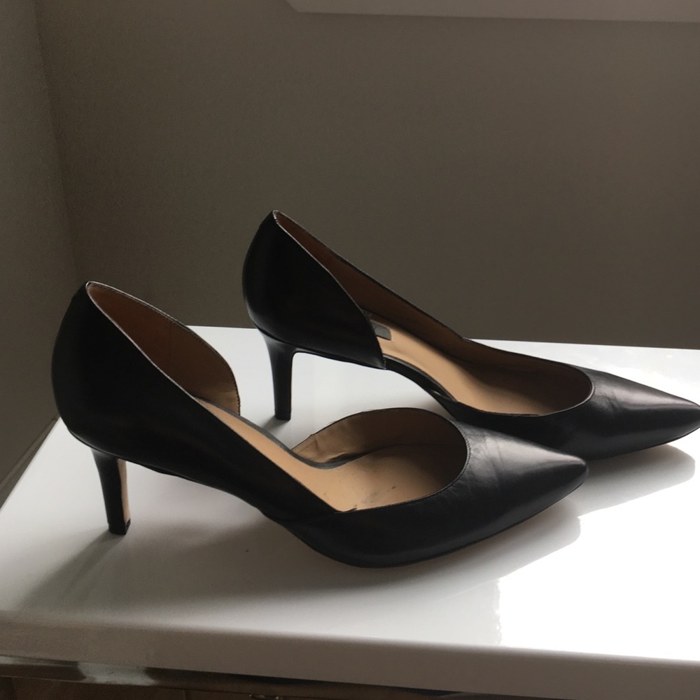 Ann Taylor kitten heels