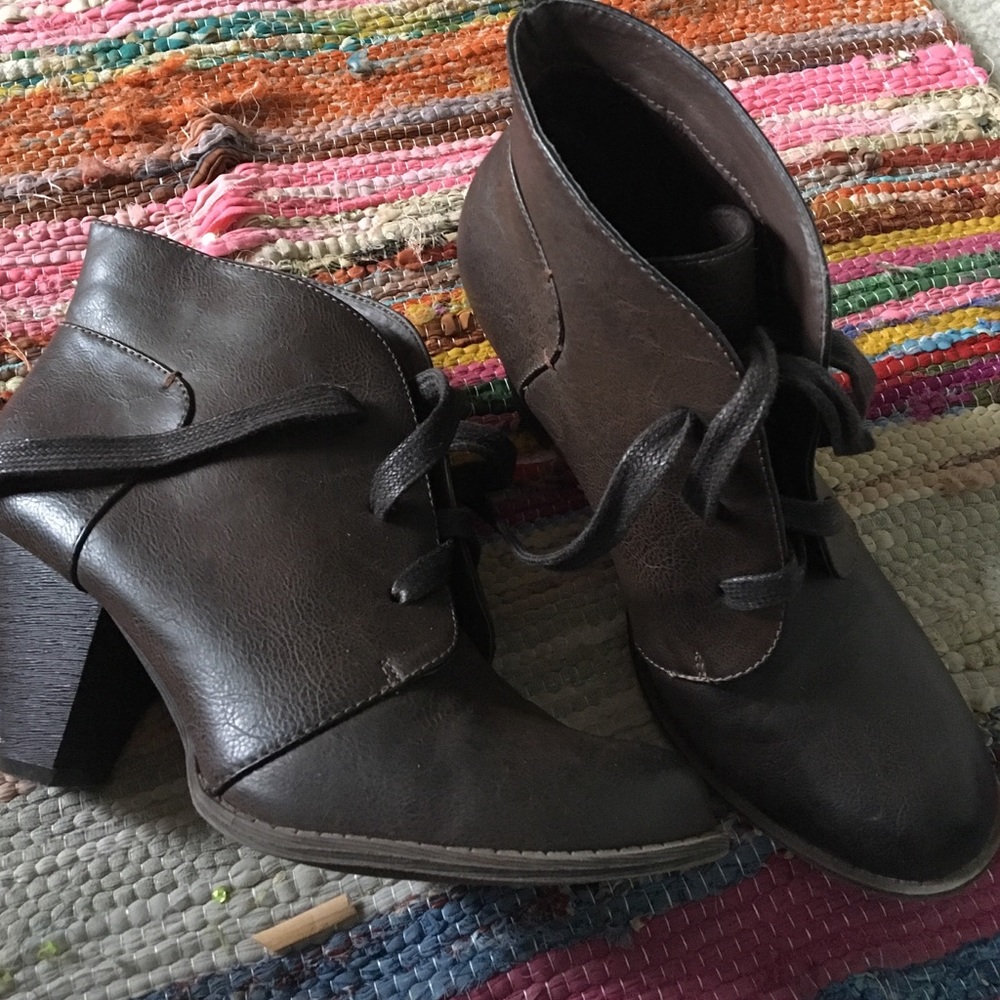 brown leather boots