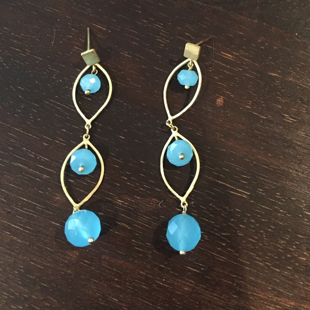 Drop earrings