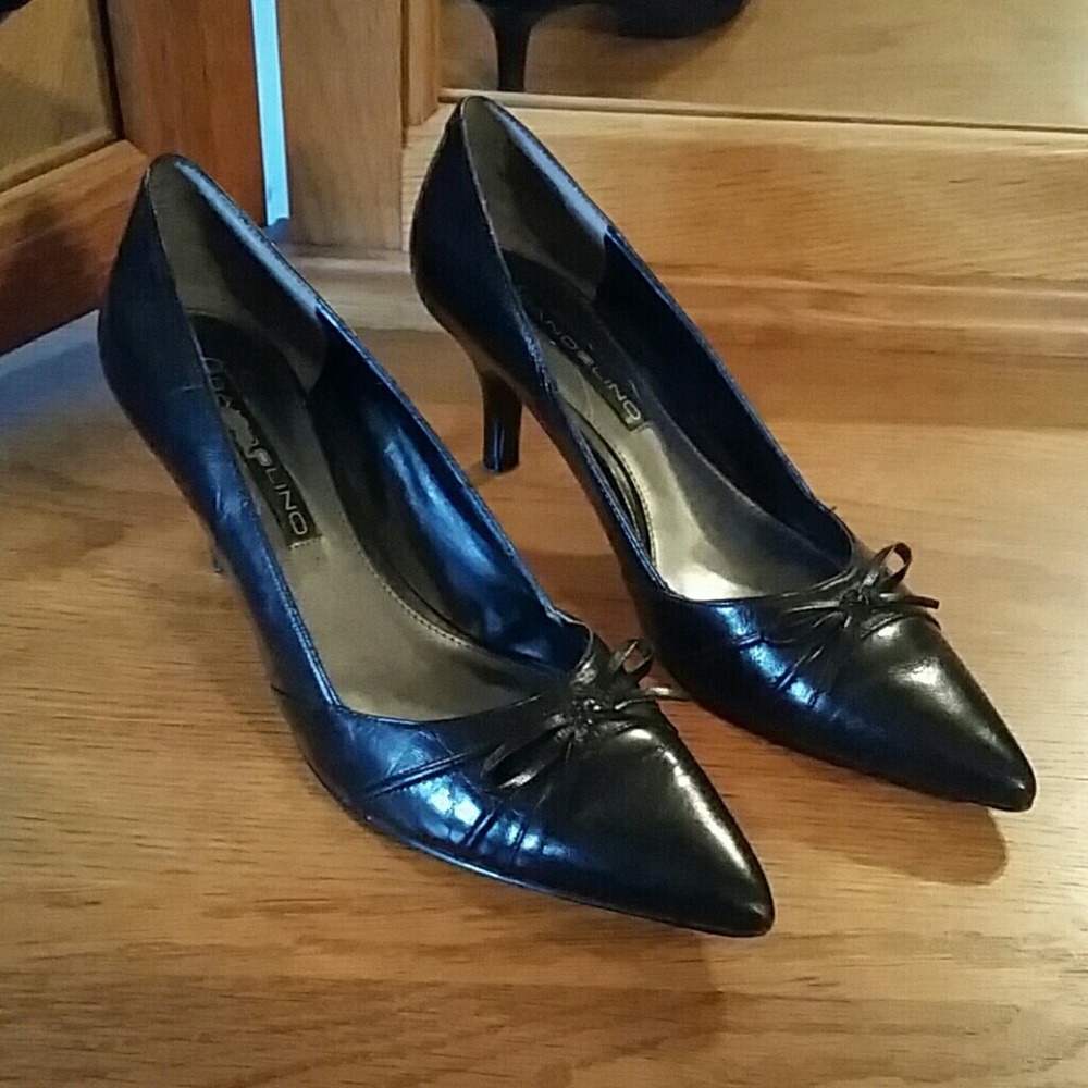 Bandolino leather heels