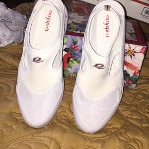 Easy Spirit shoes white nwobox