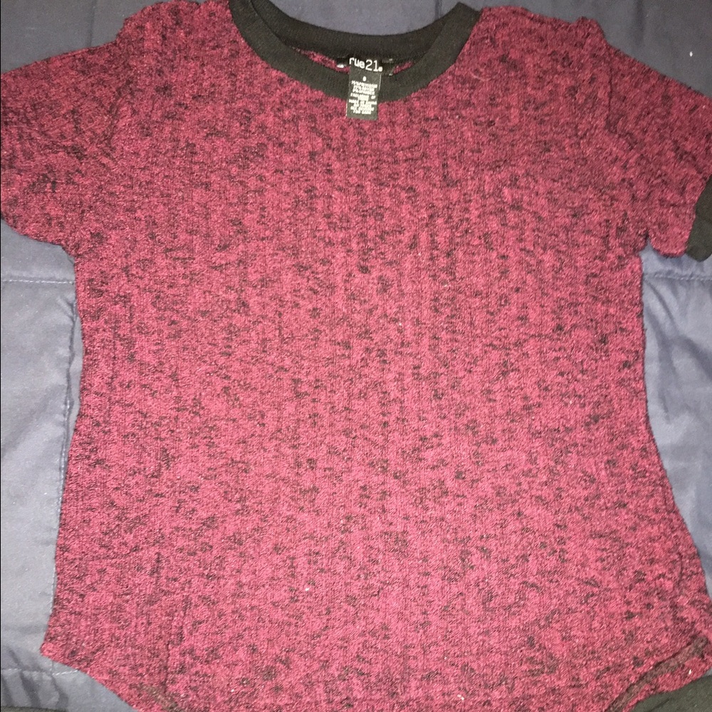 Rue 21 shirt small