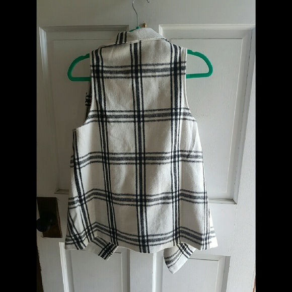 Kiki La Rue Florence Vest - Picture 2 of 4