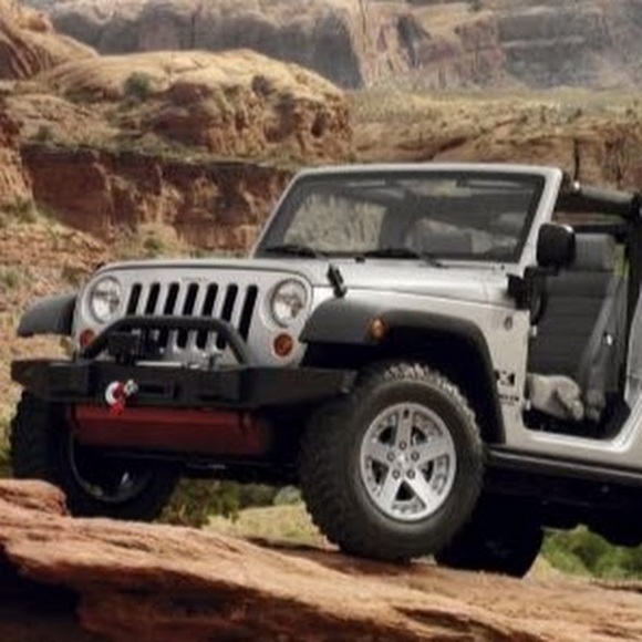 Meet your Posher, Melissa - Picture 1 of 1