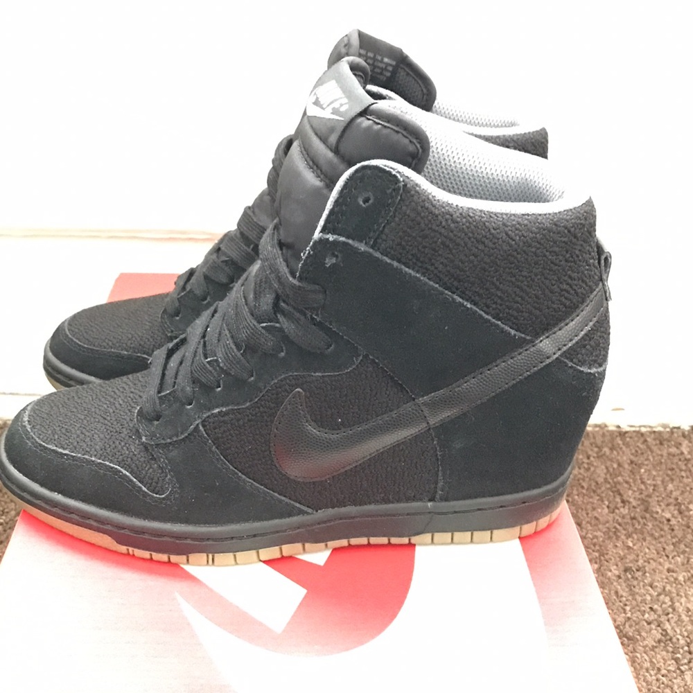 Nike Sky Hi (Wedge) Dunk Sneakers - Black Sz. 7.5