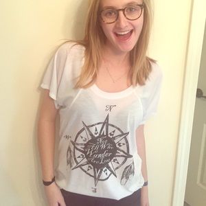 Travel lover's t-shirt 🌎