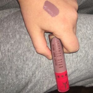 Jeffree Star liquid lip Deceased