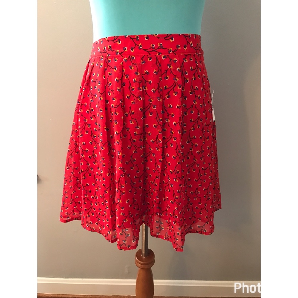 Red skirt