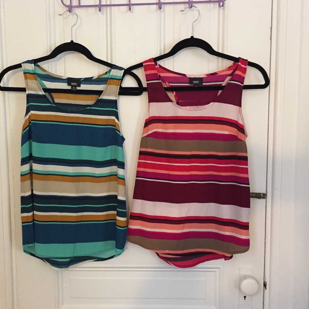 Set of two racer back tops