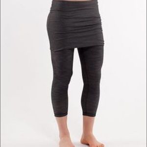 Lululemon crop with skirt