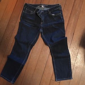 Arizona brand Capri pants