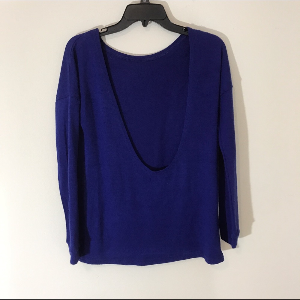 Lulus open back sweater