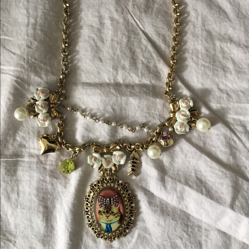 RARE Betsey Johnson Kitten Necklace Bow
