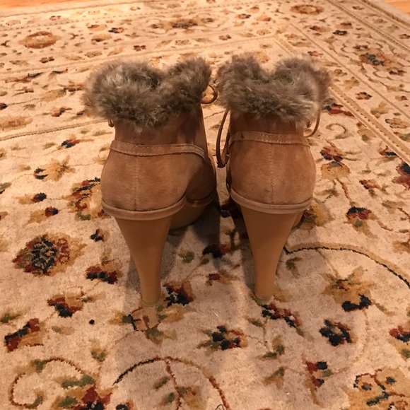 Michael Kors booties - Picture 3 of 4