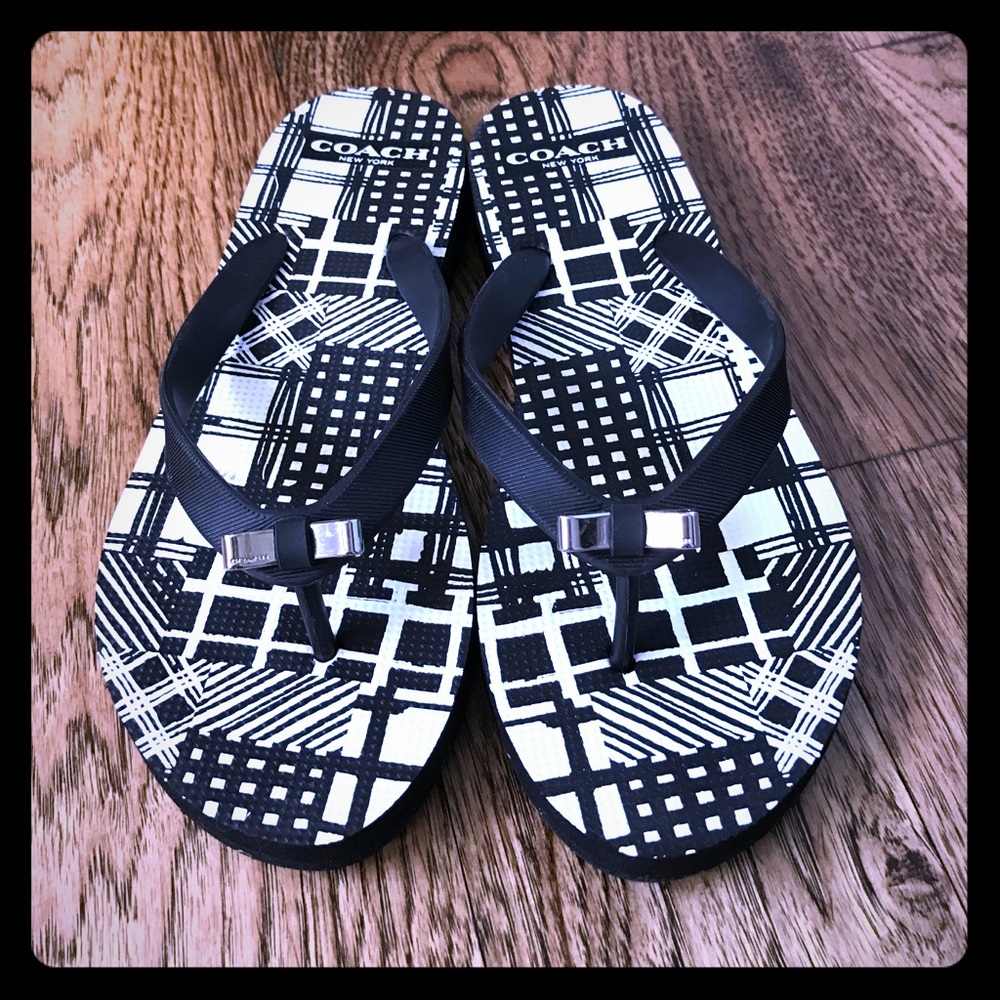 Coach flip flops