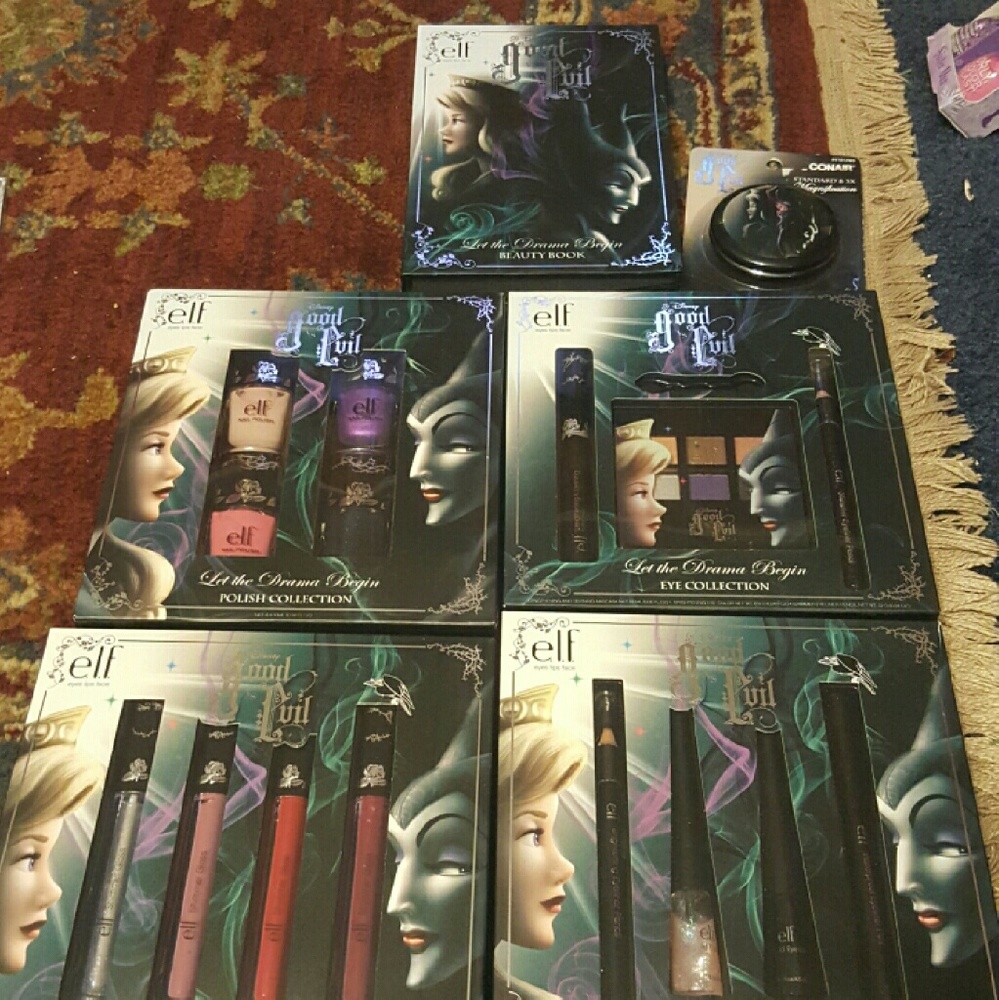 Disney Good Vs. Evil set