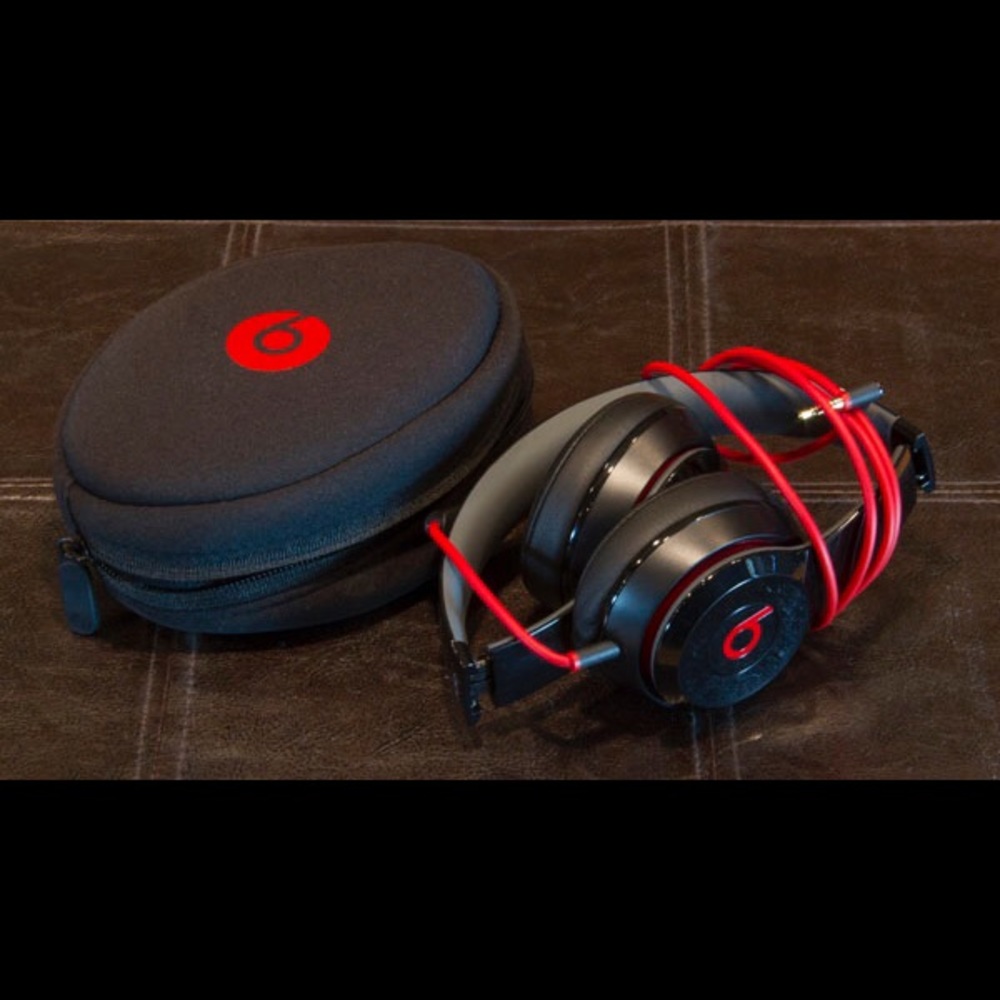 Beats solo 2