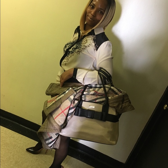 Meet your Posher, Eboni - Picture 2 of 4